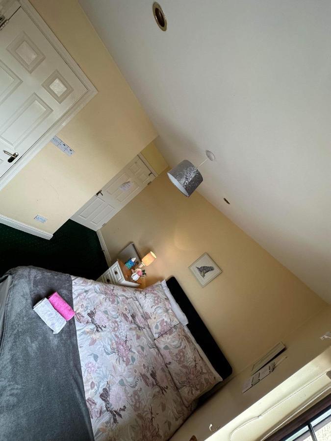 Edwards Cosy B&B Galway Exterior foto
